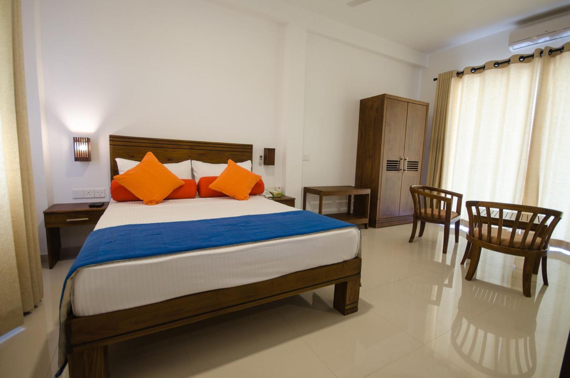 Okwin Resort Kandy Rum bild