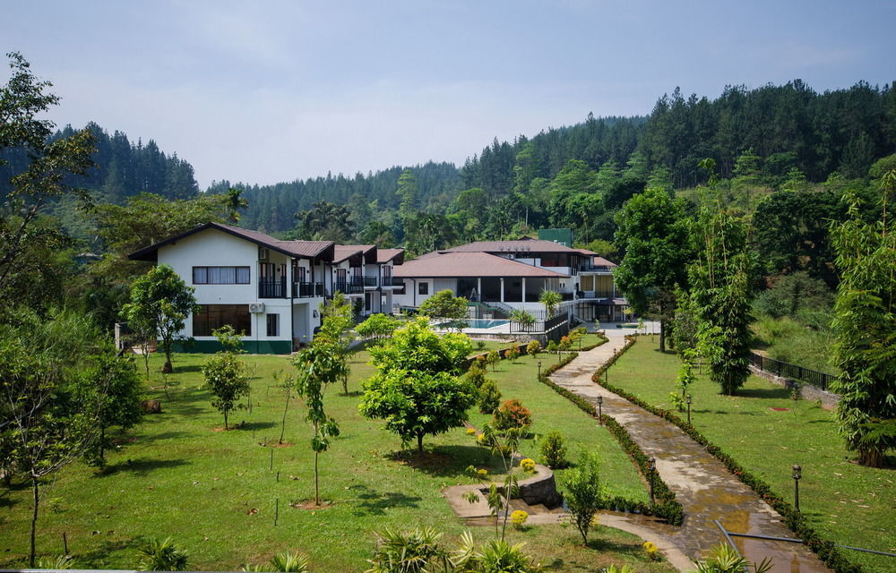 Okwin Resort Kandy Exteriör bild