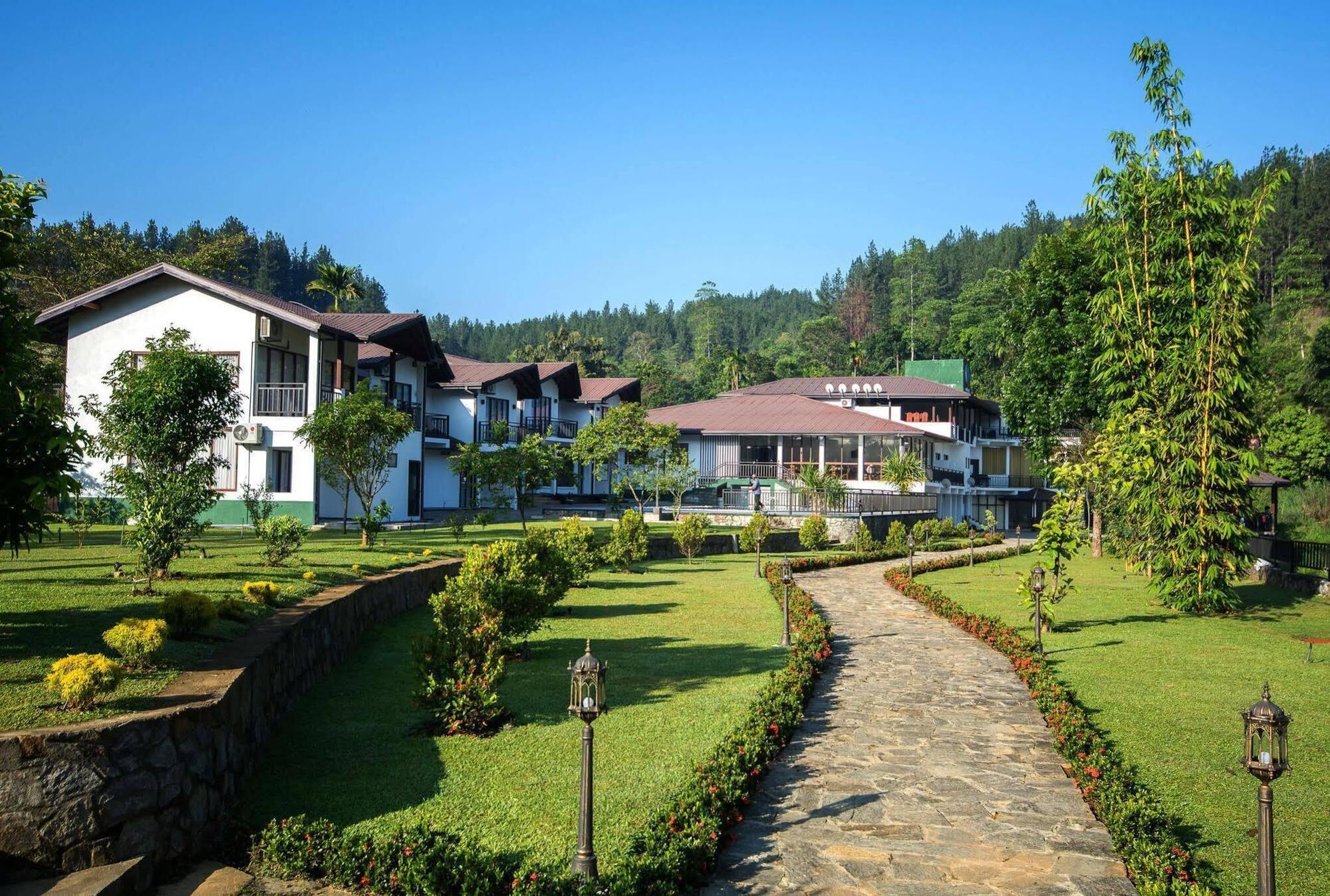 Okwin Resort Kandy Exteriör bild